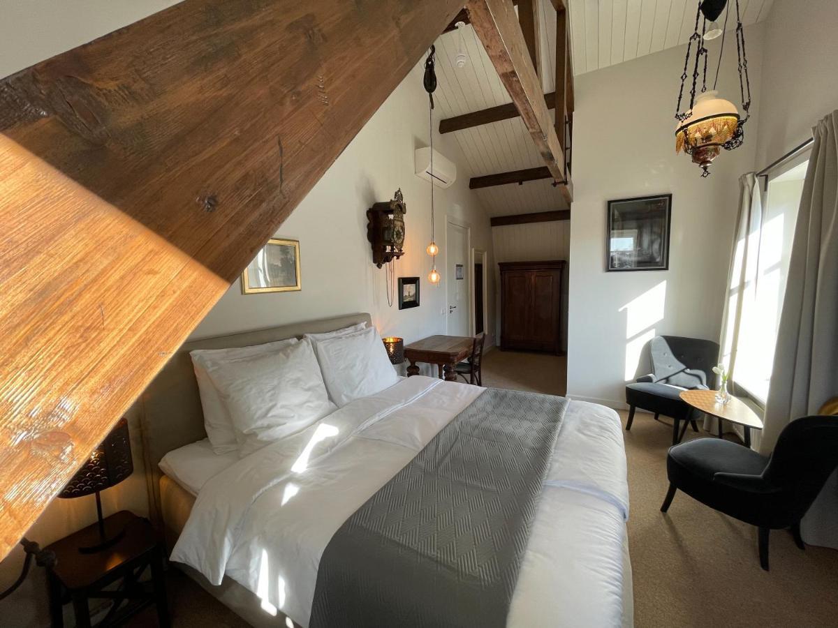 Bnb 'T Ambacht - Boutique Hotel Hendrik-Ido-Ambacht Екстериор снимка